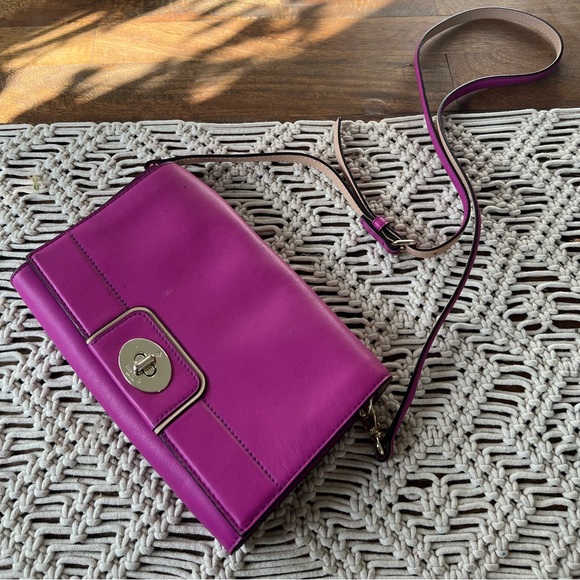 kate spade Handbags - Kate Spade Hampton Road Juliana Fuchsia Leather Crossbody Bag